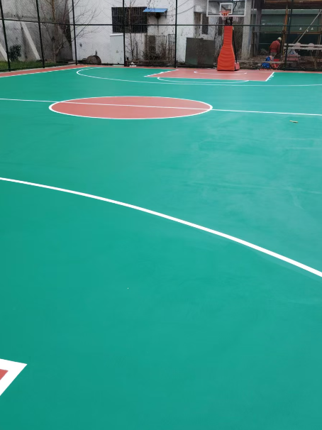 沈丘 球场长期使用易出现地面开裂